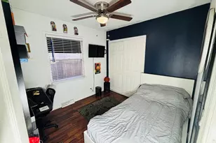 694 Parkway Ave, Elgin, IL 60120 - Photo 22