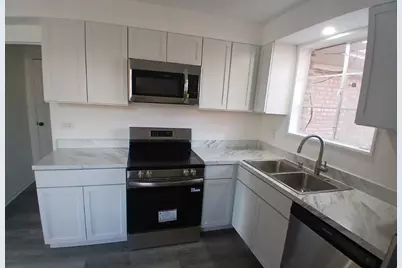 8 Mantua Court, Park Forest, IL 60466 - Photo 8