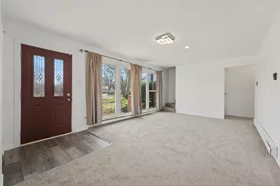 8 Mantua Court, Park Forest, IL 60466 - Photo 4