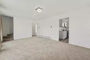 8 Mantua Ct, Park Forest, IL 60466 - Photo 12