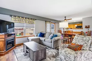 3713 Mustang Rd, Joliet, IL 60435 - Photo 8