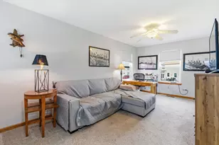 3713 Mustang Rd, Joliet, IL 60435 - Photo 14