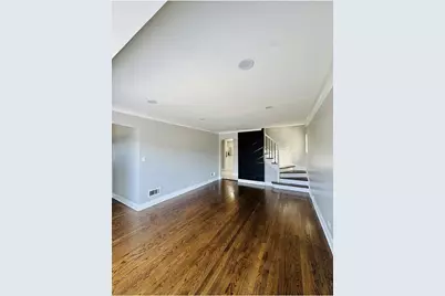 5519 S Nashville Avenue, Chicago, IL 60638 - Photo 2