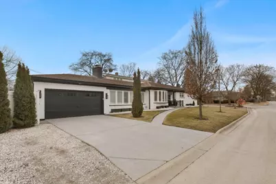 4155 Greenwood Street, Skokie, IL 60076 - Photo 2