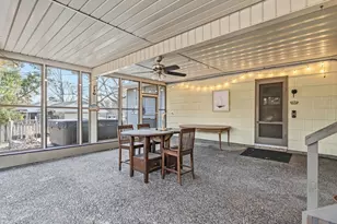 2610 31st St, Moline, IL 61265 - Photo 28