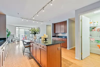 1515 S Prairie Avenue #1010, Chicago, IL 60605 - Photo 14