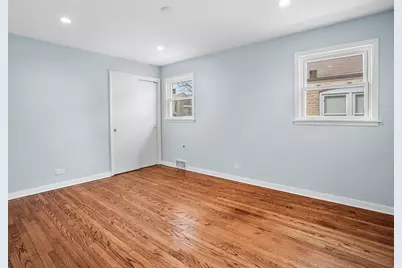 12321 S Green Street, Calumet Park, IL 60827 - Photo 10