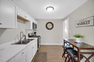 1376 Lennington Circle, Kankakee, IL 60901 - Photo 8