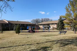 832 E Old Willow Rd, Prospect Heights, IL 60070 - Photo 14