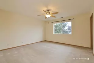 759 Cherry Creek Dr, Grayslake, IL 60030 - Photo 16