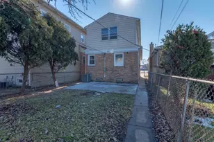 6218 W Foster Ave, Chicago, IL 60630 - Photo 36