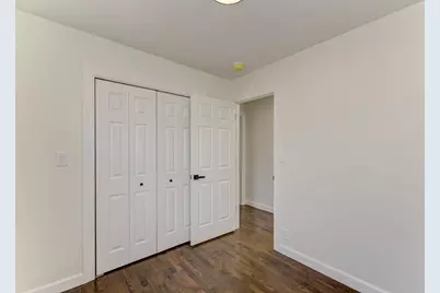 6218 W Foster Avenue, Chicago, IL 60630 - Photo 24