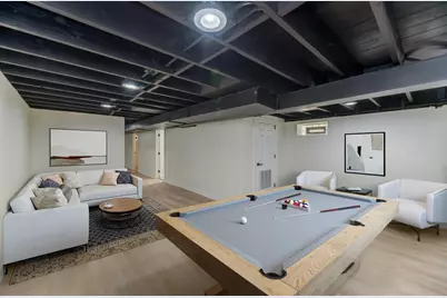 6218 W Foster Avenue, Chicago, IL 60630 - Photo 30