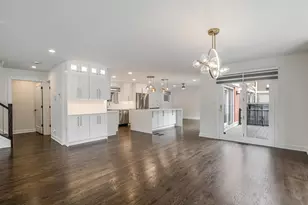 1308 S Plymouth Ct, Chicago, IL 60605 - Photo 8