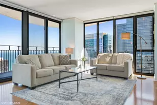 225 N Columbus Dr, Chicago, IL 60601 - Photo 4