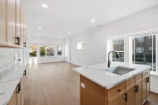 1942 Elmwood Ave, Berwyn, IL 60402 - Photo 4