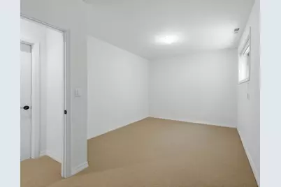 1042 W 34th Place, Chicago, IL 60608 - Photo 28