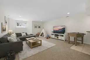 1042 W 34th Pl, Chicago, IL 60608 - Photo 26