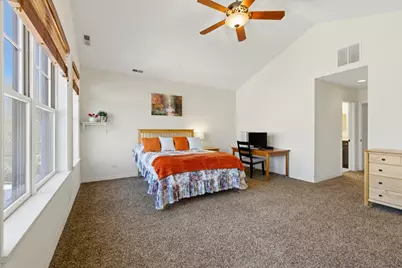 1042 W 34th Place, Chicago, IL 60608 - Photo 14