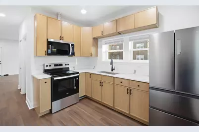 1942 Elmwood Avenue #2R, Berwyn, IL 60402 - Photo 4