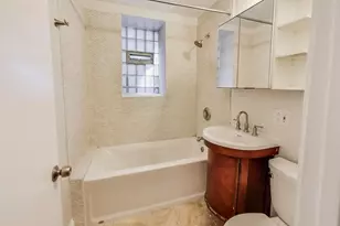 2340 W Augusta Blvd, Chicago, IL 60622 - Photo 14