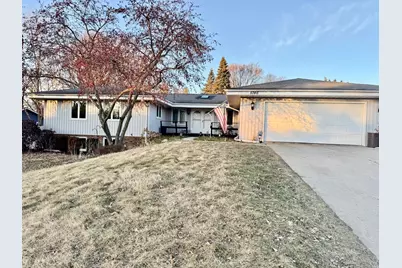 5746 Berwick Place, Rockford, IL 61107 - Photo 2