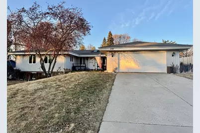 5746 Berwick Place, Rockford, IL 61107 - Photo 2