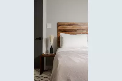 3317 N Avers Avenue, Chicago, IL 60618 - Photo 40