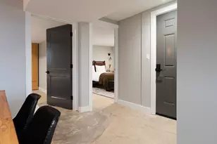 3317 N Avers Ave, Chicago, IL 60618 - Photo 44