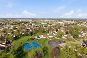 1729 Cedarbrook Ct, Sycamore, IL 60178 - Photo 8