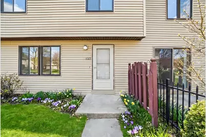 1729 Cedarbrook Court, Sycamore, IL 60178 - Photo 2