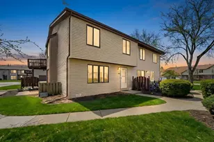 1729 Cedarbrook Ct, Sycamore, IL 60178 - Photo 36