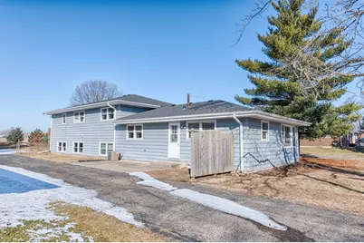 1131 Johnston Drive, Aurora, IL 60506 - Photo 2