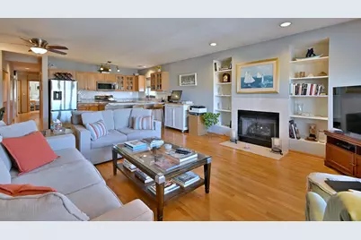 5709 W Lawrence Avenue #3W, Chicago, IL 60630 - Photo 2