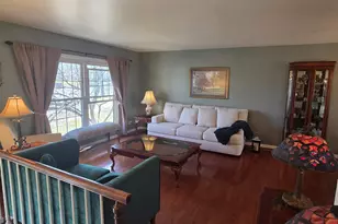 846 Brookside Dr, Bartlett, IL 60103 - Photo 2