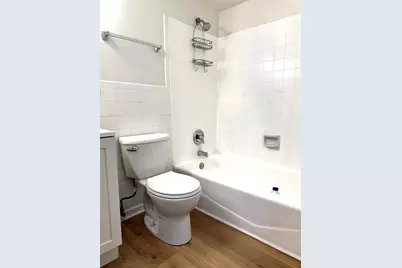 124 Klein Creek Court #D, Carol Stream, IL 60188 - Photo 6