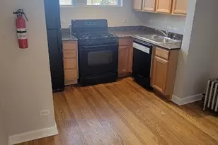 2922 5 N Sacramento St, Chicago, IL 60618 - Photo 6