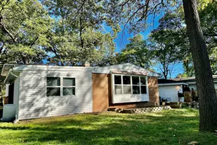 17308 Forestway Dr, East Hazel Crest, IL 60429 - Photo 1