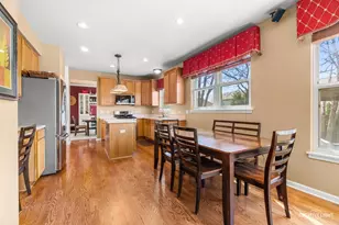 3435 Antoine Pl, Saint Charles, IL 60175 - Photo 10