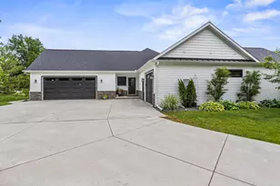 4203 Curtis Meadow Dr, Champaign, IL 61822 - Photo 72