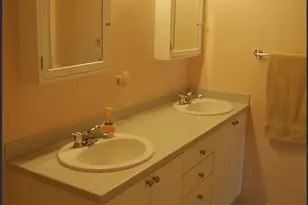 241 Main St, Bartlett, IL 60103 - Photo 8