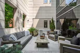 2035 N Orleans St, Chicago, IL 60614 - Photo 12