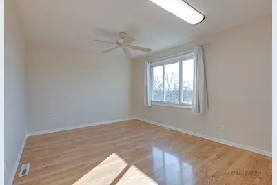 24423 W Tyler Avenue, Round Lake, IL 60073 - Photo 4