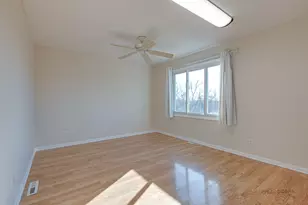 24423 W Tyler Ave, Round Lake, IL 60073 - Photo 4