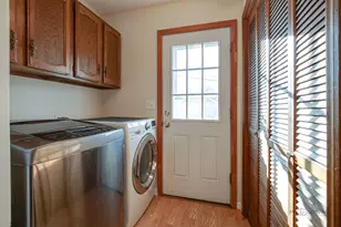 24423 W Tyler Ave, Round Lake, IL 60073 - Photo 8