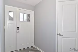 3907 Monica Ln, Johnsburg, IL 60051 - Photo 2