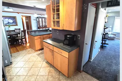 1110 N Franklin Street, Salem, IL 62881 - Photo 10