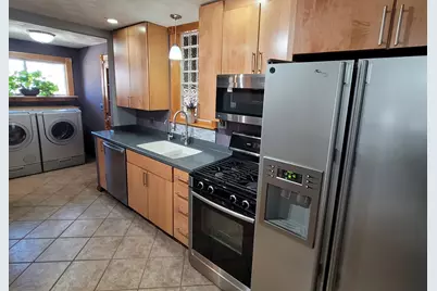 1110 N Franklin Street, Salem, IL 62881 - Photo 8