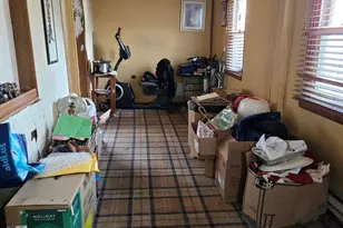 8531 S Euclid Ave, Chicago, IL 60617 - Photo 10