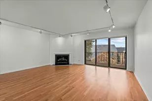 3 The Ct Of Harborside, Northbrook, IL 60062 - Photo 2